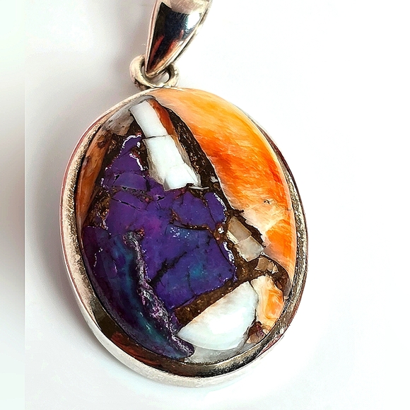 Mohave Oyster Turquoise 19x25mm 925 Sterling Silver Pendant - Picture 6 of 6